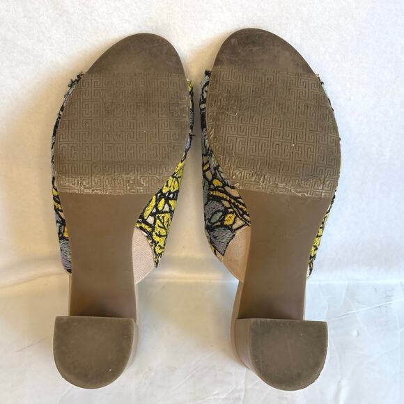 Crown Vintage Clara Floral Lace Peeptoe Embroidered Block Heel Mules Sandal Sz 8 - Picture 8 of 16